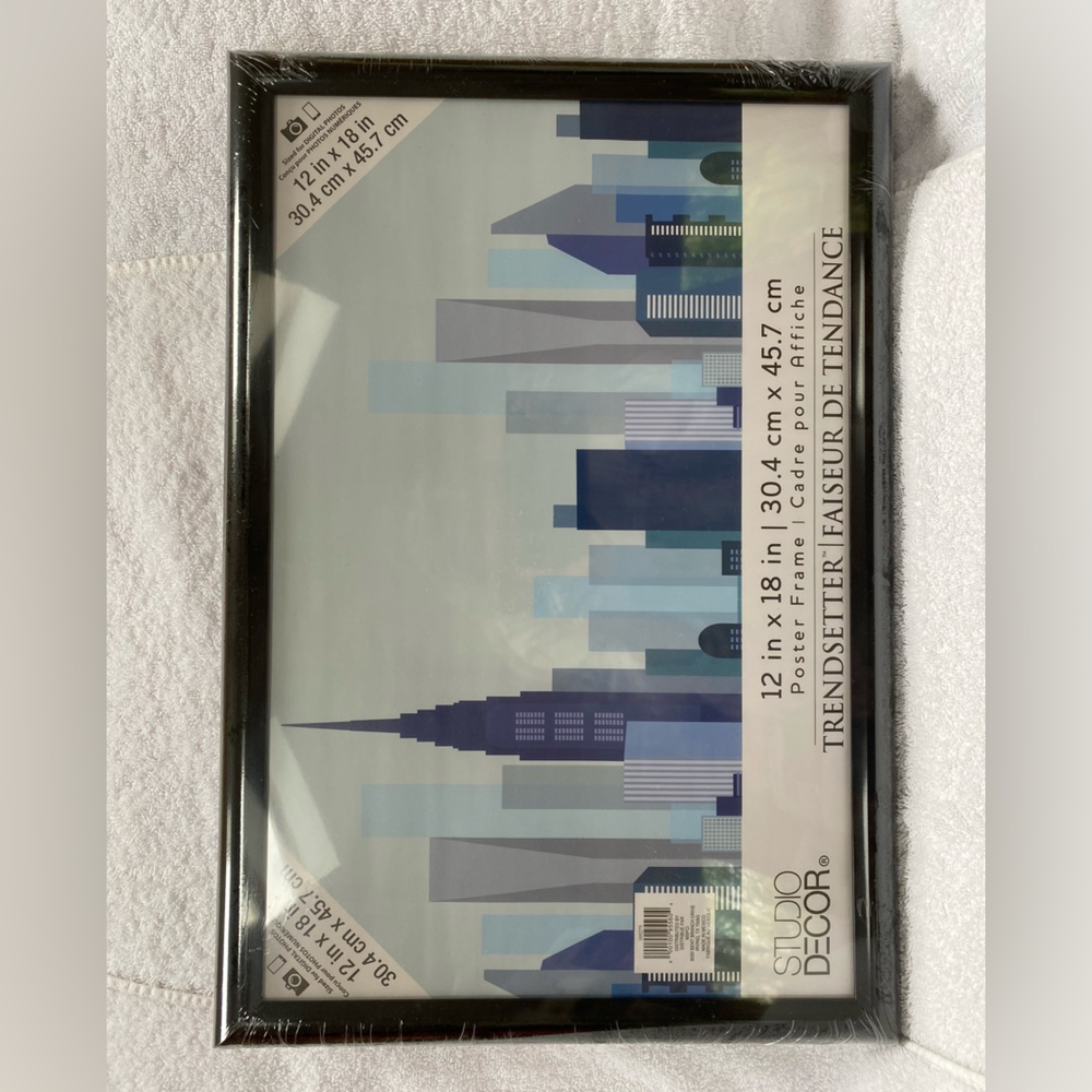 Set of 2 New and Sealed Black Poster Frames 12” x 18.” Studio Decor Trendsetter. - Picture 2 of 9
